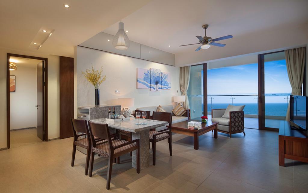Aloha Oceanfront Suite Resort Lingshui  Rom bilde